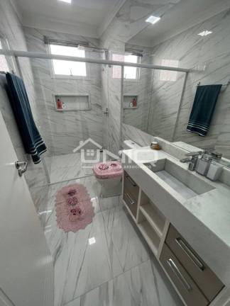 Imagem Casa com 3 Quartos à Venda, 270 m² em Industrial - Pato Branco Imagem Casa com 3 Quartos à Venda, 270 m² em Industrial - Pato Branco