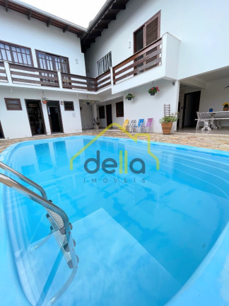 Imagem Casa com 5 Quartos à Venda, 580 m² em Boa Vista - Joinville Imagem Casa com 5 Quartos à Venda, 580 m² em Boa Vista - Joinville
