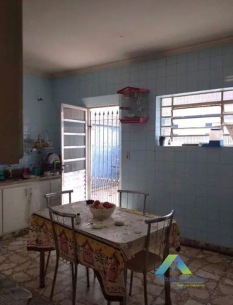 Imagem Sobrado com 5 Quartos à Venda, 270 m² em Ipiranga - São Paulo Imagem Sobrado com 5 Quartos à Venda, 270 m² em Ipiranga - São Paulo
