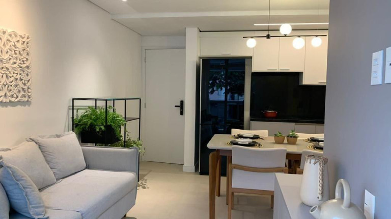 Imagem Apartamento com 2 Quartos à Venda, 47 m² em Cambuí - Campinas Imagem Apartamento com 2 Quartos à Venda, 47 m² em Cambuí - Campinas