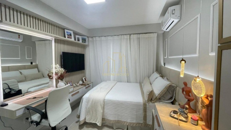 Imagem Imóvel com 4 Quartos à Venda, 243 m² em Alphaville I - Salvador Imagem Imóvel com 4 Quartos à Venda, 243 m² em Alphaville I - Salvador