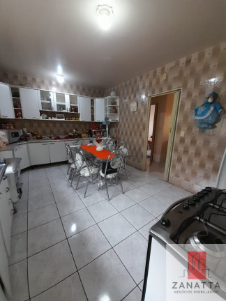 Imagem Casa com 3 Quartos à Venda, 175 m² em Centro - Esteio Imagem Casa com 3 Quartos à Venda, 175 m² em Centro - Esteio