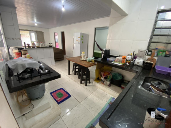 Imagem Casa com 3 Quartos à Venda, 128 m²