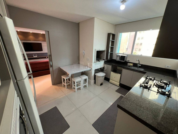 Imagem Apartamento com 3 Quartos para Alugar, 180 m² em Balneário Camboriú
