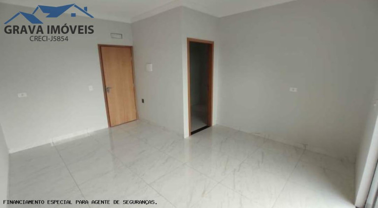 Imagem Imóvel com 3 Quartos à Venda, 67 m² em Universal Imagem Imóvel com 3 Quartos à Venda, 67 m² em Universal