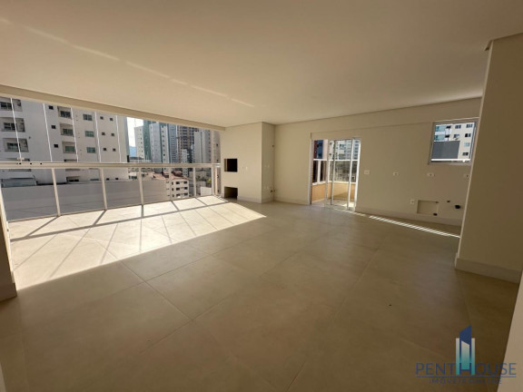 Imagem Apartamento com 3 Quartos à Venda, 197 m² em Centro - Balneário Camboriú