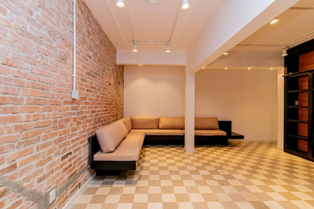 Imagem Apartamento com 2 Quartos à Venda, 220 m² em Moinhos De Vento - Porto Alegre Imagem Apartamento com 2 Quartos à Venda, 220 m² em Moinhos De Vento - Porto Alegre