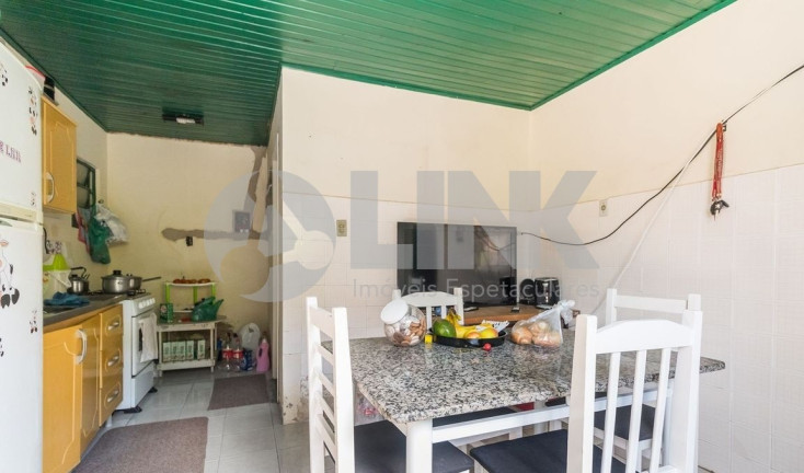 Imagem Casa com 2 Quartos à Venda, 180 m² em Jardim Floresta - Porto Alegre Imagem Casa com 2 Quartos à Venda, 180 m² em Jardim Floresta - Porto Alegre