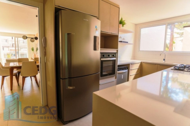 Imagem Apartamento com 3 Quartos à Venda, 131 m² em Batel - Curitiba