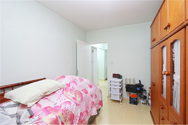 Imagem Imóvel com 1 Quarto à Venda, em Centro Histórico - Porto Alegre Imagem Imóvel com 1 Quarto à Venda, em Centro Histórico - Porto Alegre