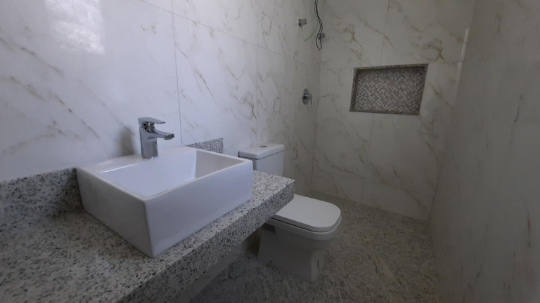 Imagem Casa com 4 Quartos à Venda, 250 m² em Buritis - Belo Horizonte