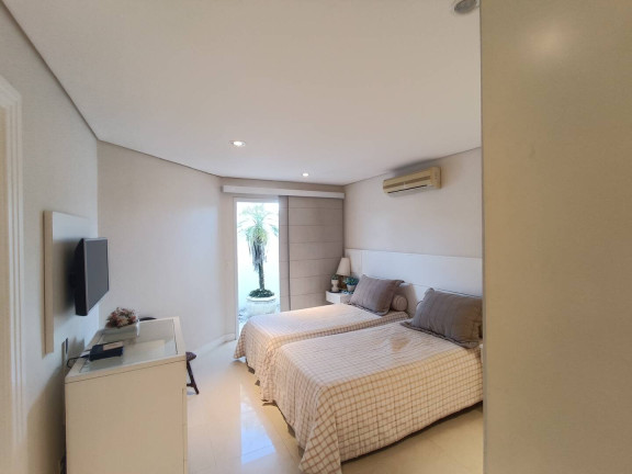 Imagem Casa com 7 Quartos à Venda, 2.000 m² em Jardim Acapulco - Guarujá Imagem Casa com 7 Quartos à Venda, 2.000 m² em Jardim Acapulco - Guarujá