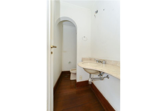 Imagem Imóvel com 3 Quartos à Venda, em Cerqueira César - São Paulo Imagem Imóvel com 3 Quartos à Venda, em Cerqueira César - São Paulo
