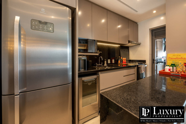 Imagem Apartamento com 1 Quarto à Venda, 71 m² em Moema - São Paulo Imagem Apartamento com 1 Quarto à Venda, 71 m² em Moema - São Paulo