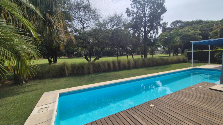 Imagem Casa com 3 Quartos à Venda, 1.600 m² em Lago Azul - Golfe - Araçoiaba Da Serra Imagem Casa com 3 Quartos à Venda, 1.600 m² em Lago Azul - Golfe - Araçoiaba Da Serra