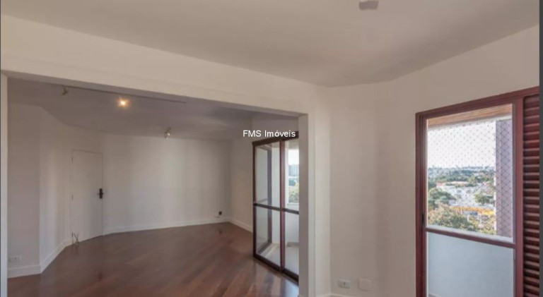 Imóvel com 4 Quartos à Venda, 125 m² em Campo Belo - São Paulo