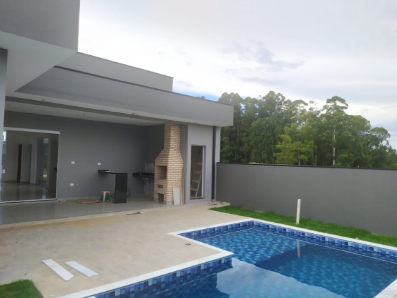 Imagem Casa com 3 Quartos à Venda, 160 m² em Ninho Verde - Porangaba Imagem Casa com 3 Quartos à Venda, 160 m² em Ninho Verde - Porangaba