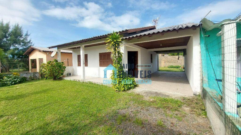 Casa com 2 Quartos à Venda, 300 m² em Magistério - Balneário Pinhal