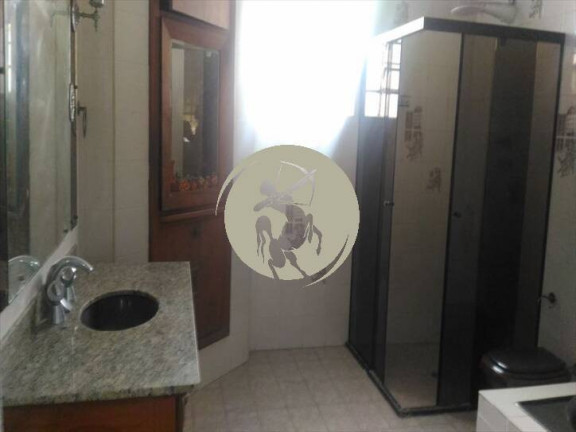 Imagem Casa com 3 Quartos à Venda, 200 m² em Aparecida - Santos Imagem Casa com 3 Quartos à Venda, 200 m² em Aparecida - Santos