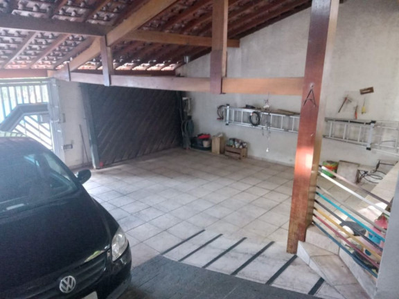 Imagem Sobrado com 3 Quartos para Alugar, 249 m² em Jardim - Santo André
