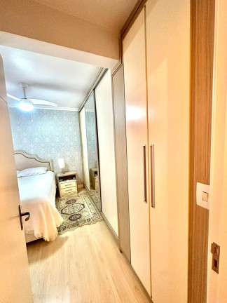 Imagem Imóvel com 2 Quartos à Venda, 65 m² em Petrópolis - Porto Alegre