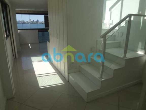 Imagem Cobertura com 4 Quartos à Venda, 289 m² em Lagoa - Rio De Janeiro Imagem Cobertura com 4 Quartos à Venda, 289 m² em Lagoa - Rio De Janeiro