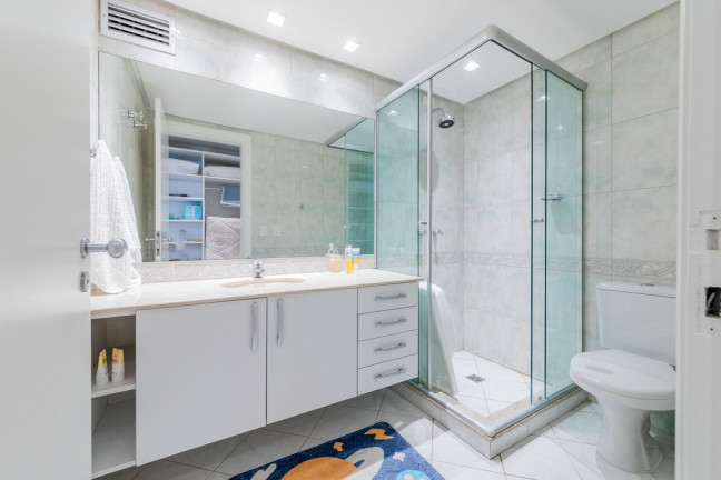 Imagem Imóvel com 4 Quartos à Venda, 405 m² em Moinhos De Vento - Porto Alegre Imagem Imóvel com 4 Quartos à Venda, 405 m² em Moinhos De Vento - Porto Alegre