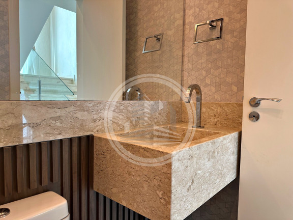 Imagem Apartamento com 4 Quartos à Venda, 240 m² em Centro - Balneário Camboriú Imagem Apartamento com 4 Quartos à Venda, 240 m² em Centro - Balneário Camboriú