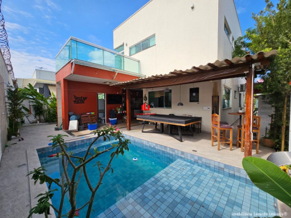 Imagem Casa com 4 Quartos à Venda, 328 m² em Ponta Negra - Manaus Imagem Casa com 4 Quartos à Venda, 328 m² em Ponta Negra - Manaus