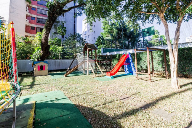 Imagem Apartamento com 4 Quartos à Venda, 262 m² em Real Parque - São Paulo Imagem Apartamento com 4 Quartos à Venda, 262 m² em Real Parque - São Paulo