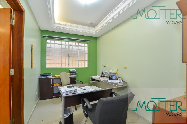 Imagem Casa com 5 Quartos à Venda, 177 m² em Jardim Botânico - Curitiba