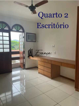 Imagem Imóvel com 3 Quartos para Alugar, 186 m² em Camboinhas - Niterói