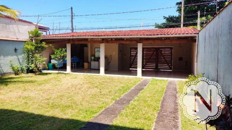 Imagem Sobrado com 4 Quartos para Alugar, 253 m² em Savoy - Itanhaém Imagem Sobrado com 4 Quartos para Alugar, 253 m² em Savoy - Itanhaém