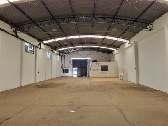 Imagem Imóvel Comercial à Venda ou Locação, 330 m² em Vila Belmiro - Pirassununga Imagem Imóvel Comercial à Venda ou Locação, 330 m² em Vila Belmiro - Pirassununga