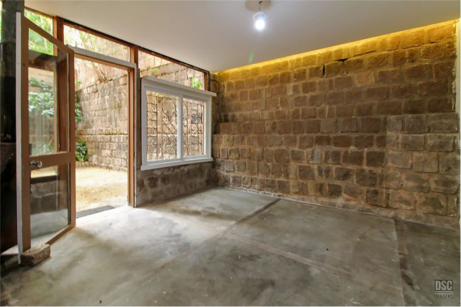 Imagem Imóvel com 2 Quartos à Venda, em Auxiliadora - Porto Alegre Imagem Imóvel com 2 Quartos à Venda, em Auxiliadora - Porto Alegre