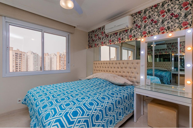 Imagem Imóvel com 3 Quartos à Venda,  em Passo Da Areia - Porto Alegre