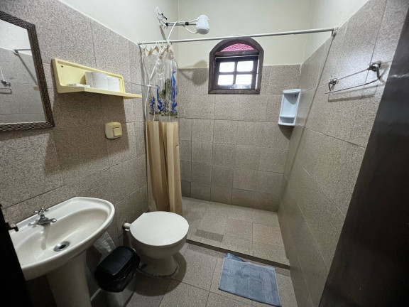 Imagem Imóvel Comercial à Venda, 1.074 m² em Coqueiral - Araruama Imagem Imóvel Comercial à Venda, 1.074 m² em Coqueiral - Araruama