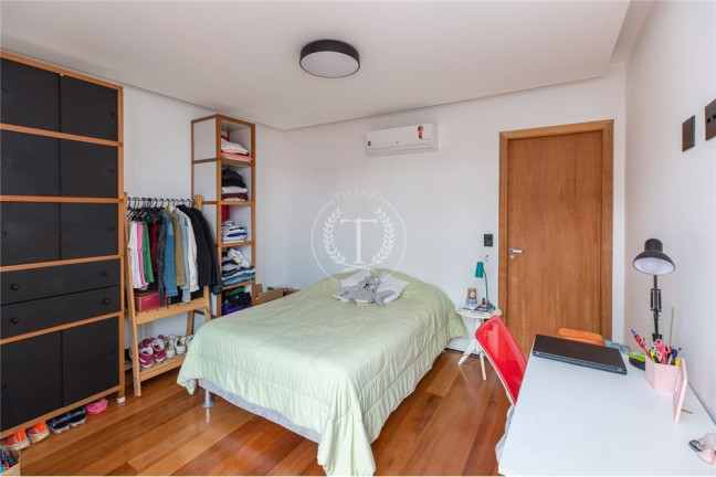 Imagem Casa com 4 Quartos à Venda, 400 m² em Parque Colonial - São Paulo Imagem Casa com 4 Quartos à Venda, 400 m² em Parque Colonial - São Paulo