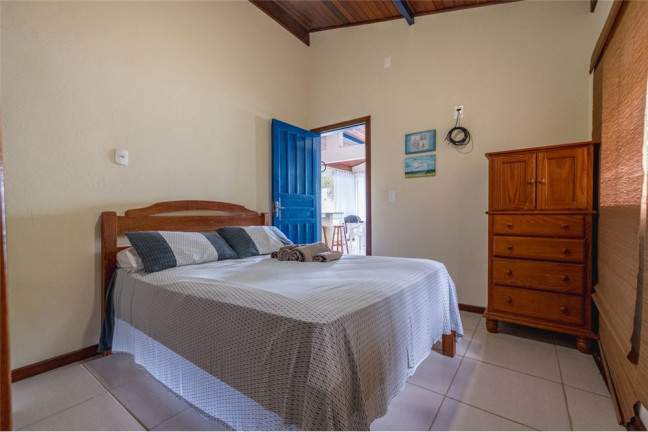 Imagem Casa com 7 Quartos à Venda, em Ribeirão Da Ilha - Florianópolis Imagem Casa com 7 Quartos à Venda, em Ribeirão Da Ilha - Florianópolis