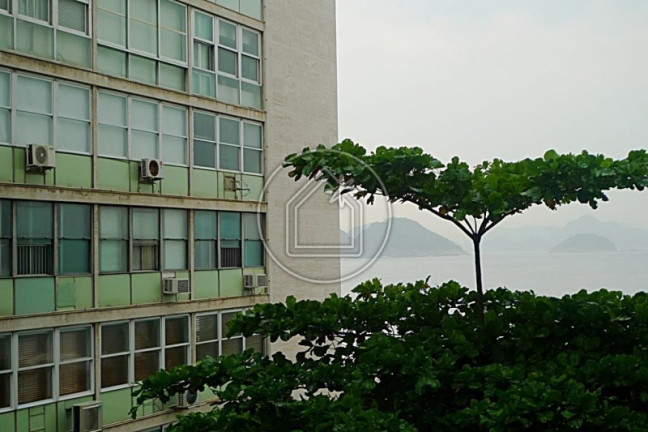 Imagem Apartamento com 3 Quartos à Venda, 184 m² em Copacabana - Rio De Janeiro Imagem Apartamento com 3 Quartos à Venda, 184 m² em Copacabana - Rio De Janeiro