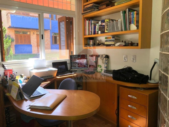 Imagem Casa com 3 Quartos à Venda, 139 m² em Cavalhada - Porto Alegre Imagem Casa com 3 Quartos à Venda, 139 m² em Cavalhada - Porto Alegre