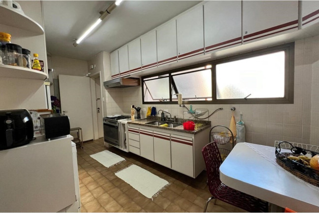 Imagem Apartamento com 3 Quartos à Venda, 163 m² em Itaim Bibi - São Paulo Imagem Apartamento com 3 Quartos à Venda, 163 m² em Itaim Bibi - São Paulo