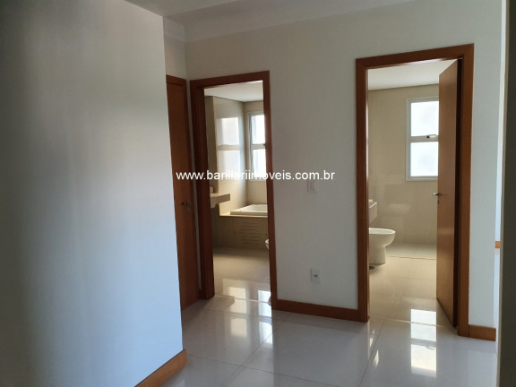 Imagem Imóvel com 4 Quartos à Venda, 320 m² em Região Alta Da Fiusa - Ribeirão Preto Imagem Imóvel com 4 Quartos à Venda, 320 m² em Região Alta Da Fiusa - Ribeirão Preto
