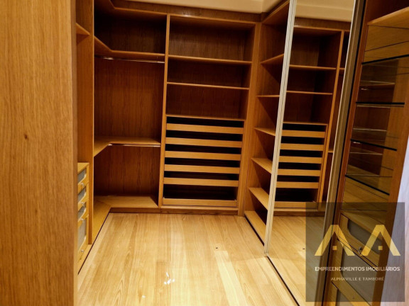 Imagem Apartamento com 4 Quartos à Venda, 367 m² em Tamboré - Santana De Parnaíba
