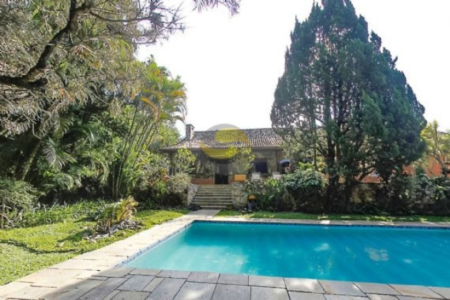 Casa de Condomínio com 4 Quartos à Venda, 450 m² em Chácara Dos Junqueiras - Carapicuíba