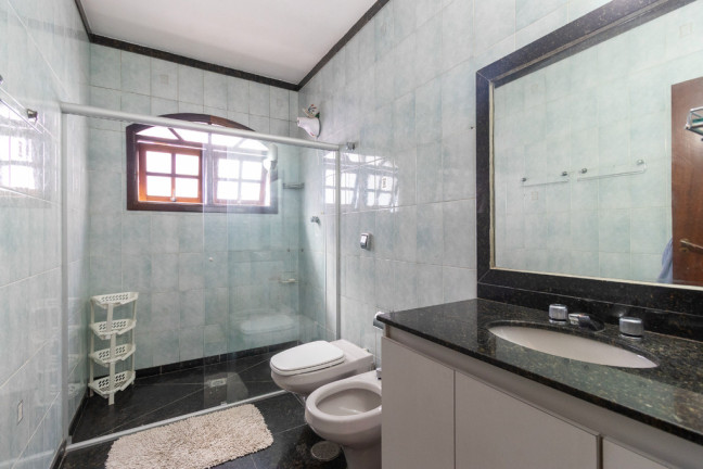 Imagem Casa com 3 Quartos à Venda, 273 m² em Jardim Regina - São Paulo Imagem Casa com 3 Quartos à Venda, 273 m² em Jardim Regina - São Paulo