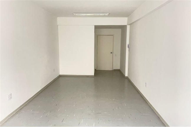 Imagem Sala Comercial à Venda, 32 m² em Itaim Bibi - São Paulo Imagem Sala Comercial à Venda, 32 m² em Itaim Bibi - São Paulo