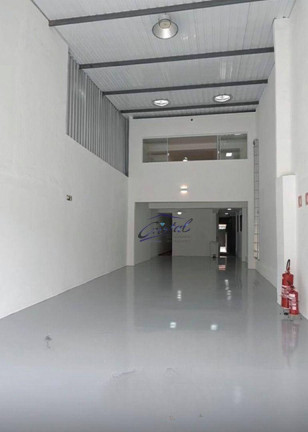 Imagem Galpão para Alugar, 82 m² em Granja Viana - Cotia