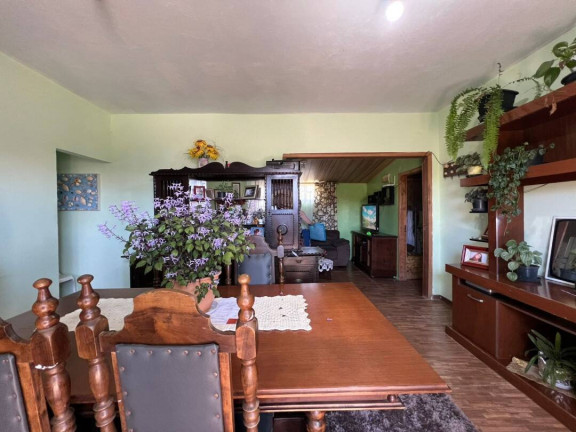 Imagem Casa com 3 Quartos à Venda, 135 m² em Centro - Balneário Barra Do Sul Imagem Casa com 3 Quartos à Venda, 135 m² em Centro - Balneário Barra Do Sul