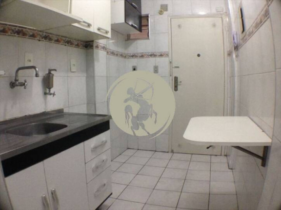 Apartamento à Venda, 33 m² em Jose Menino - Santos